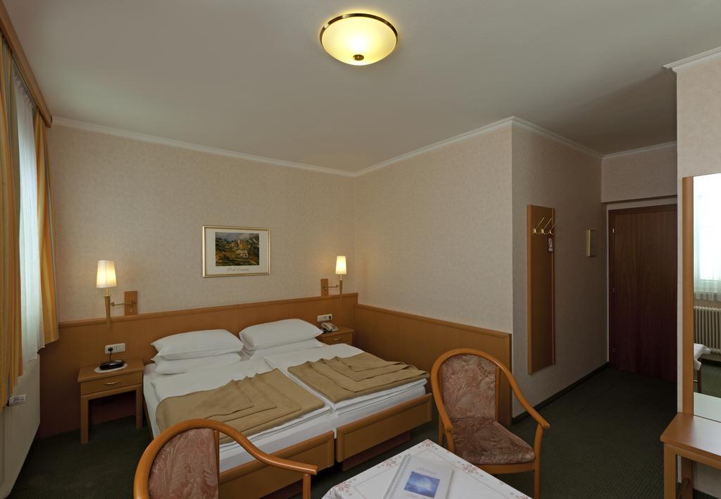 Hotel Hallerhof Bad Hall Eksteriør bilde