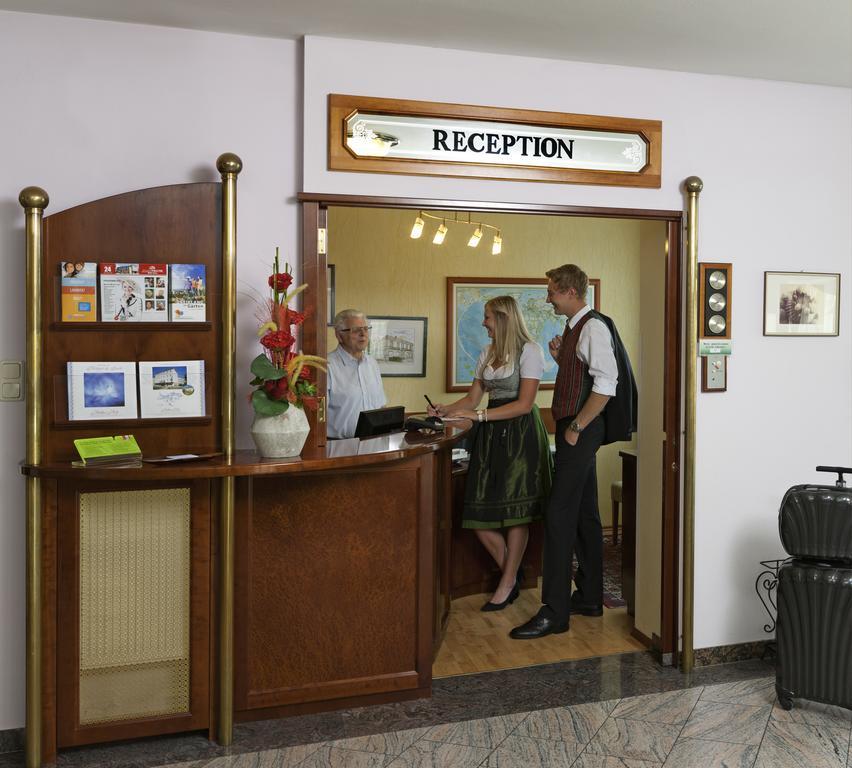 Hotel Hallerhof Bad Hall Eksteriør bilde